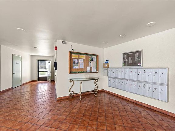4th image of 5980 TERRACE PARK DRIVE N #310