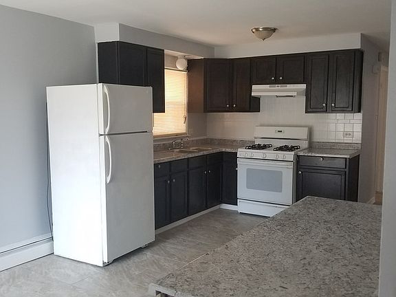 5th image of 13814 S Wentworth Ave #1
