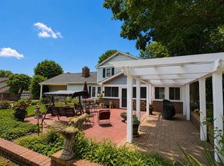 338 Hillwood Dr, Bowling Green, KY 42101