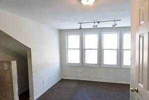 5th image of 4743 W Parker Ave