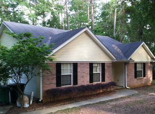 1887 Folkstone Rd, Tallahassee, FL 32312