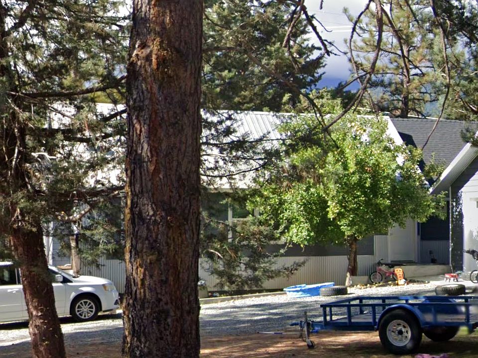 2nd image of 181 Mulligan St