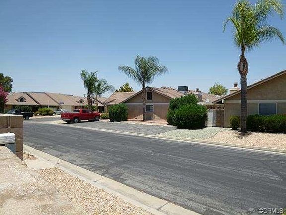 3rd image of 1442 Bunker Hill Cir