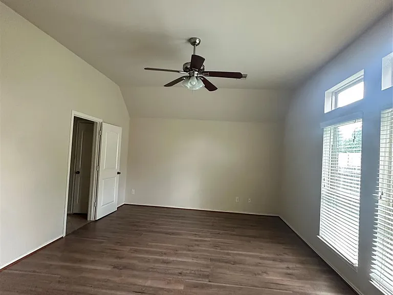 21823 Juniper Wood Ln — Photo 16