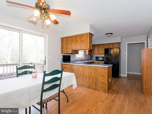 4th image of 21234 Woodmere Dr