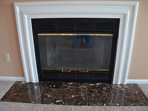 Marble/fireplace