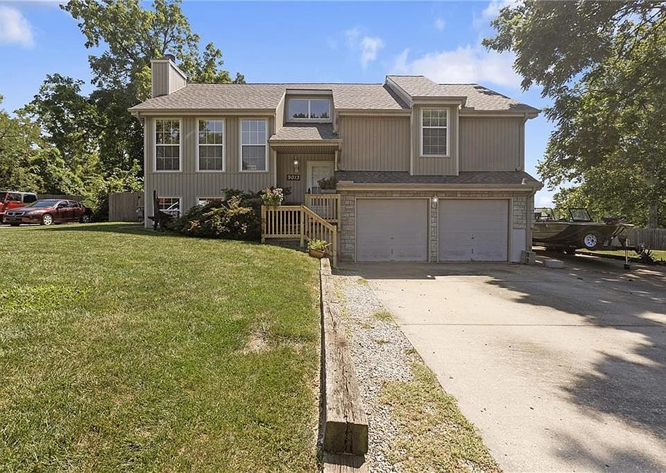 1st image of 9013 W 48th Ter