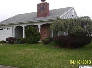 31 Greenwich Ave, Manchester, NJ 08759