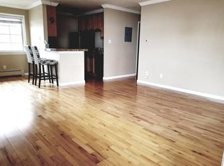 1062 Josephine St APT 6, Denver, CO 80206