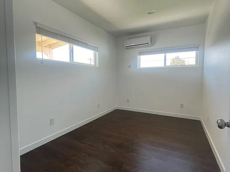 31 S Lee Ct — Photo 4