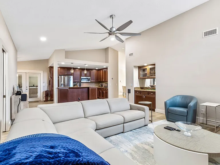 2757 Country Woods Ln — Photo 15