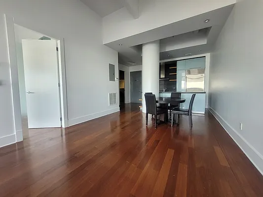 Rented by Kahana Real Estate LLC | media 11