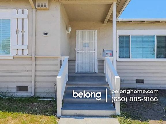 4th image of 2118 Visalia Ave