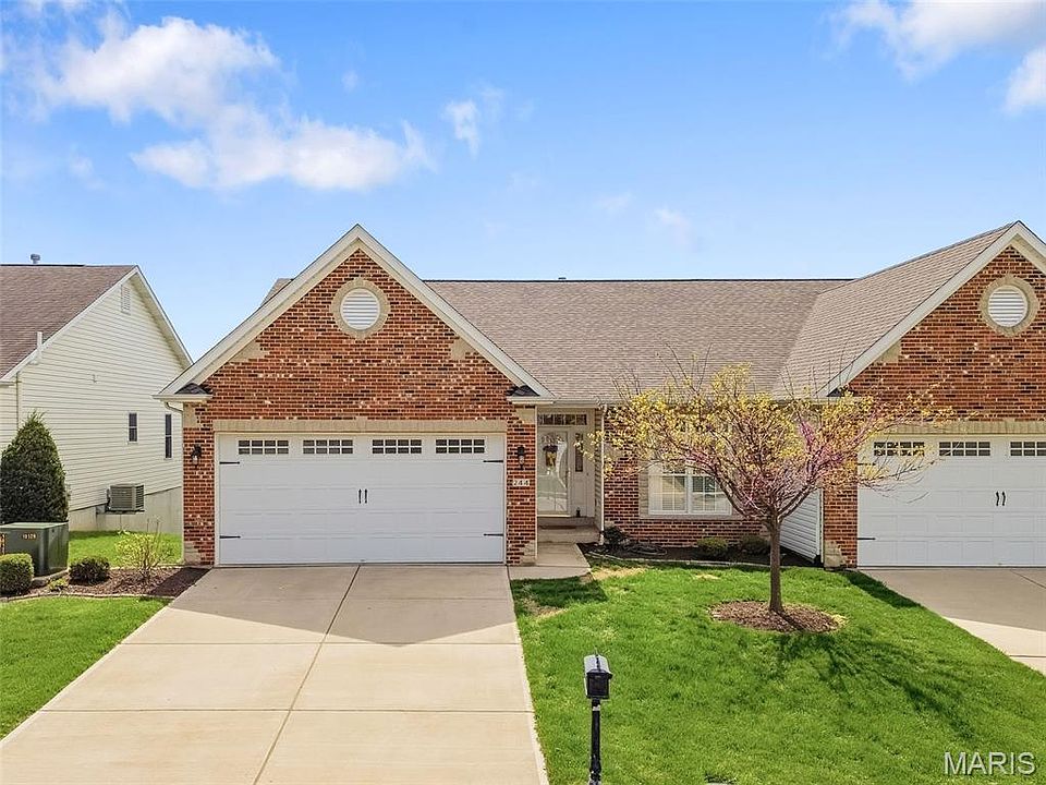 1st image of 244 Glasgow Dr