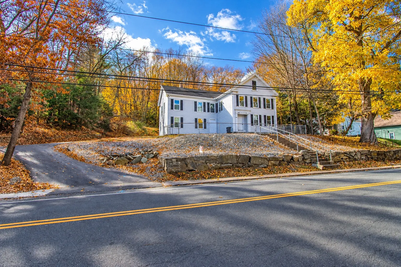1 bed, 900 sqft, $1,400 — Photo 1