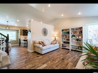 733 N Creekside Way, Kaysville, UT 84037