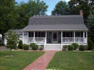 15 Maple St, Bristol, VT 05443