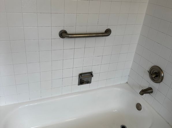 11925 1st Ave S #107