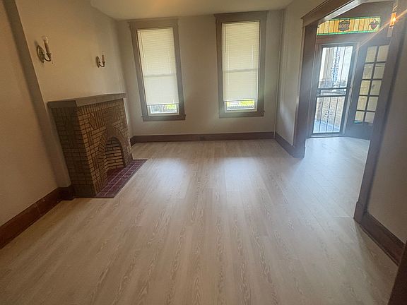 5th image of 2906 Presbury St