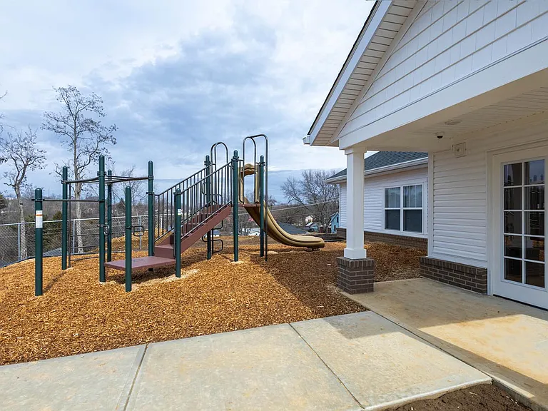 Zane Commons — Photo 18
