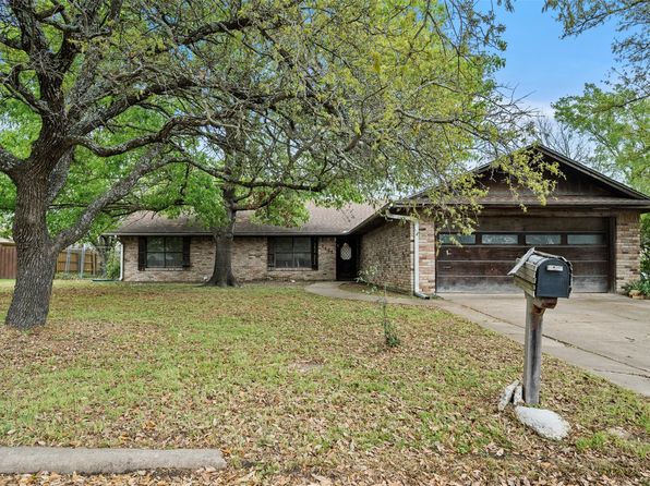 2405 Farr St, Caddo Mills, TX 75135