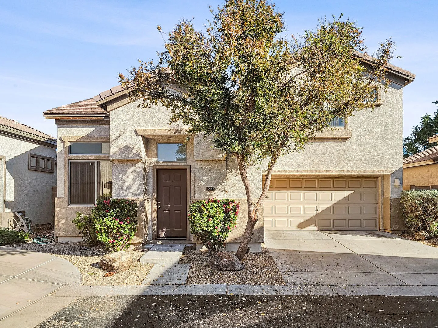 Gated neighborhood in Goodyear! New carpet! — Photo 1