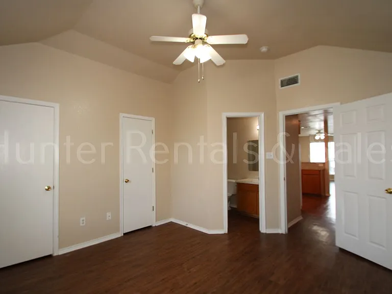 3904D Gus Dr — Photo 10