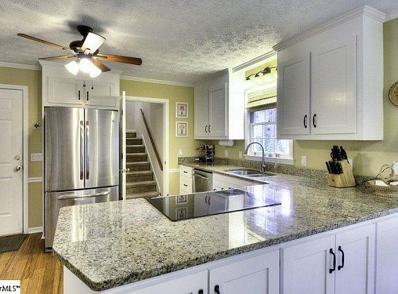 2nd image of 103 Wagoncreek Dr