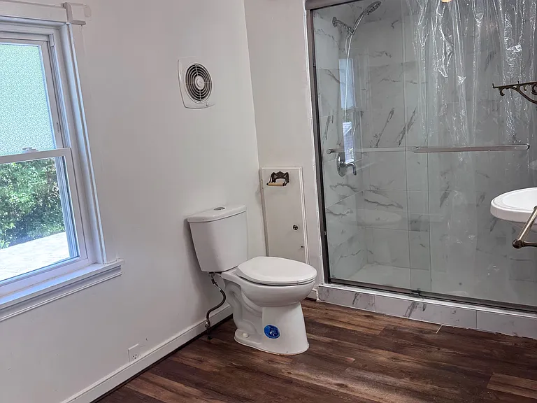 1005 Manning Dr — Photo 23