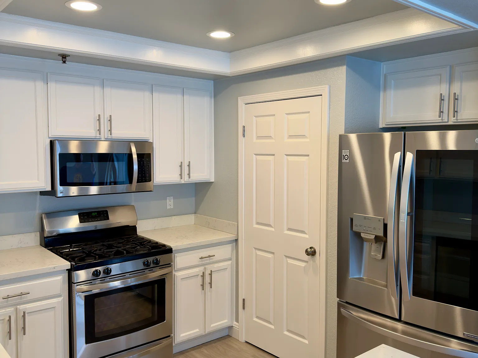 Graystone Ln, Daly City — Photo 3