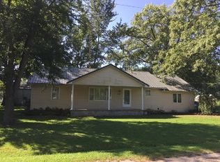 239 Adams St, Sims, IL 62886