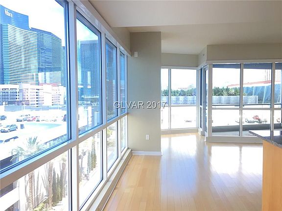 3rd image of 4575 Dean Martin Dr Unit 612