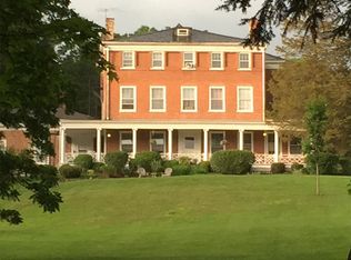 98 Miller Rd APT 101, Rhinebeck, NY 12572