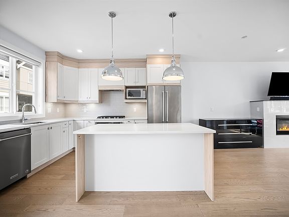 3rd image of 5377 8a Ave #7