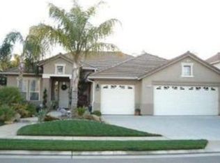 2822 Morris Ave, Clovis, CA 93611