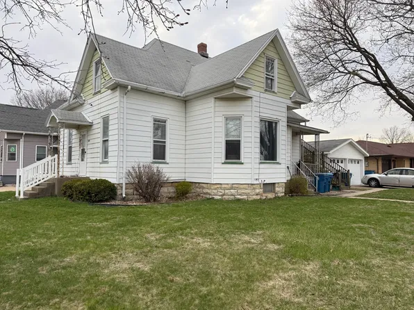 1503 10th St, Peru, IL 61354
