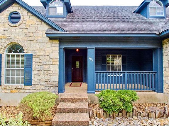 4th image of 907 Canyonwood Dr