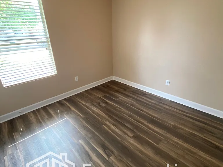 79 Cyrilla Ct — Photo 9