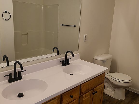 5th image of 13885 Ironstone Trl NW