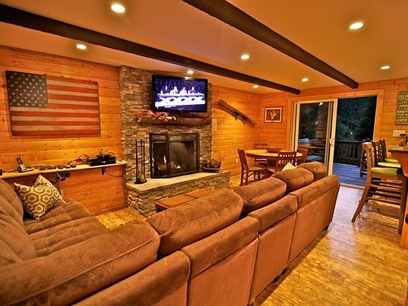 3rd image of 250 Mittry Ln