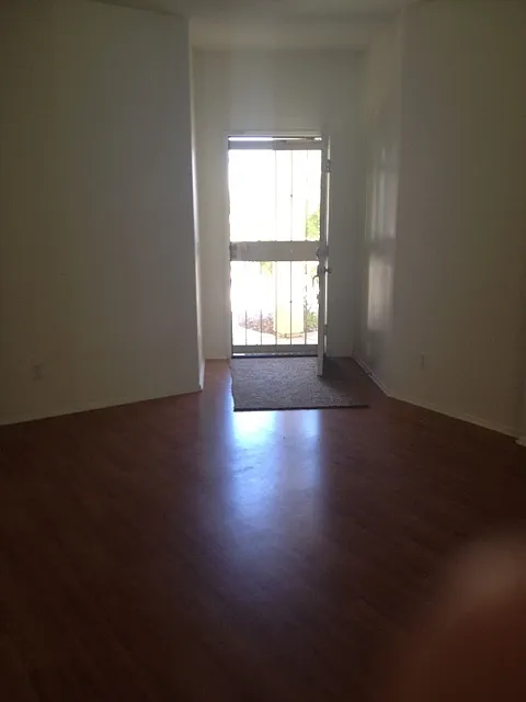 4 Bedroom Victorville Home Near Freeway, Shopping & Schools! — Photo 4