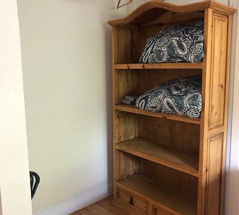 5th image of 555 Lytton Ave #2