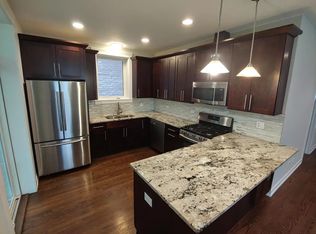 2711 N Washtenaw Ave #2, Chicago, IL 60647