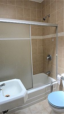 5th image of 1596 3rd Ave APT 5B