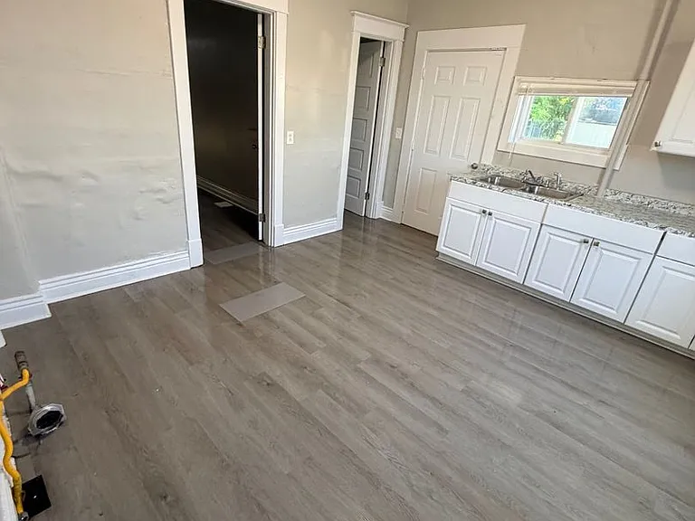 1238 Oleanda Ave — Photo 12