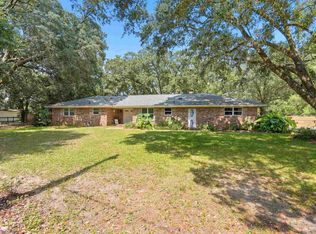 2600 Tralawn Dr, Pensacola, FL 32526