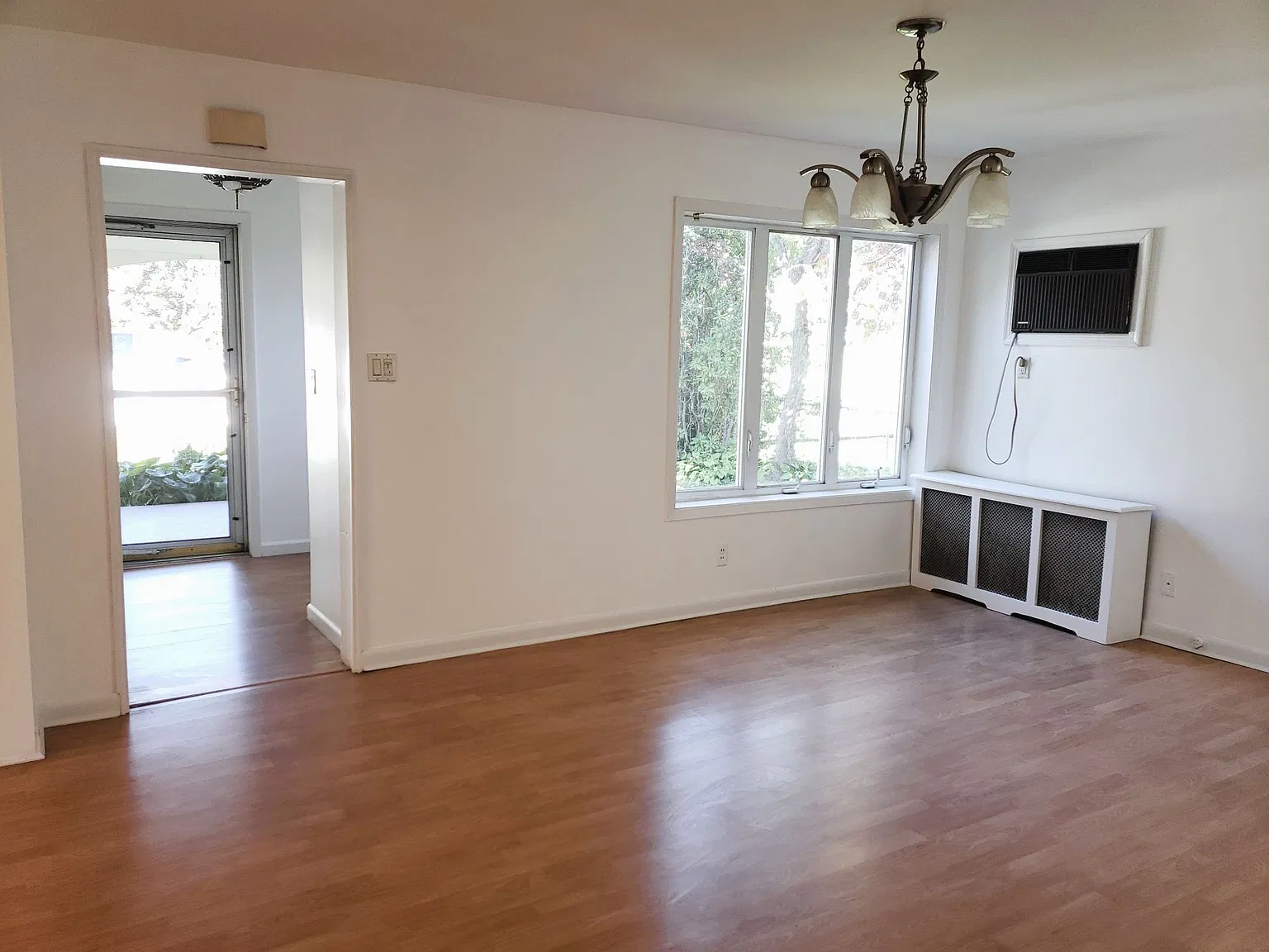 3 bed, $4,500 — Photo 3