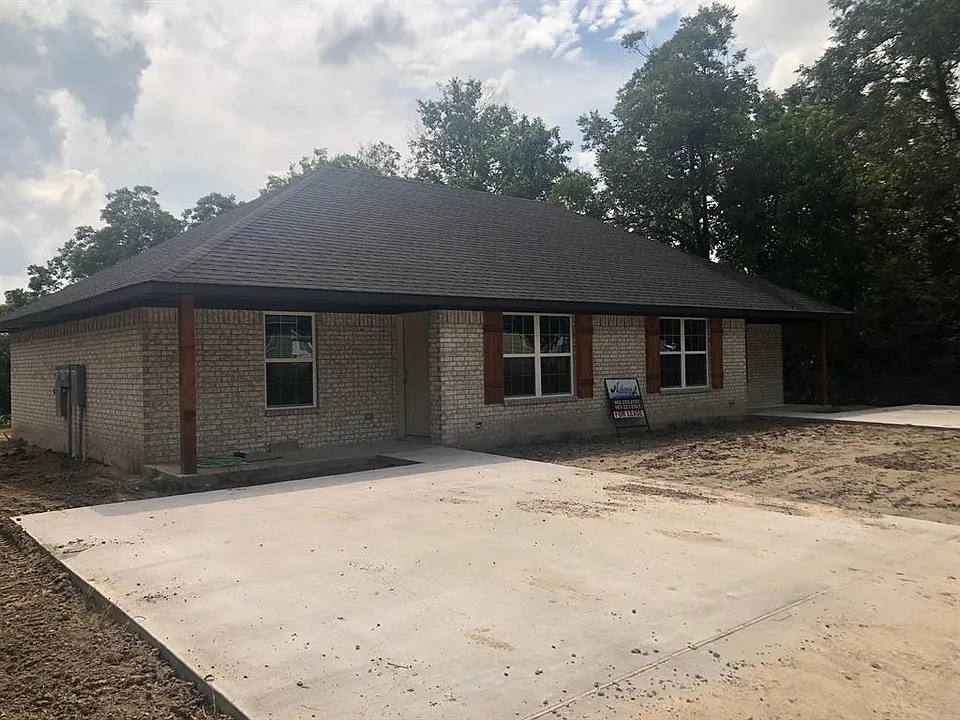 Building Photo 3