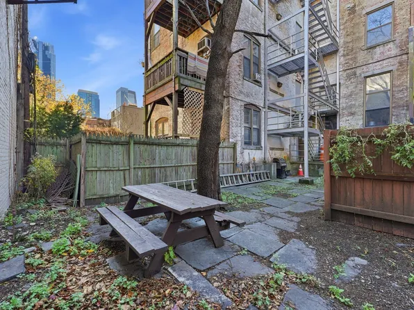 174 Grand Street image 23 of 28