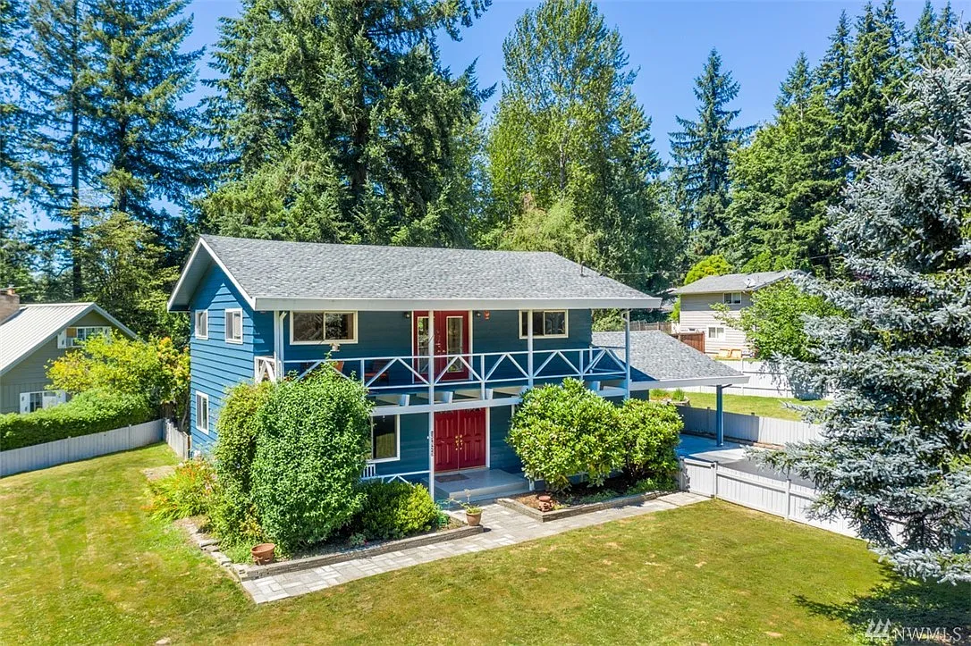 15825 205th Ave SE photo 1